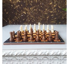 Набор шоколадных фигур «Шахматы» (30х30 см, 1310 гр.)