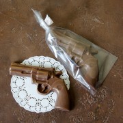 Шоколадная фигурка «Пистолет №1» (35гр.)